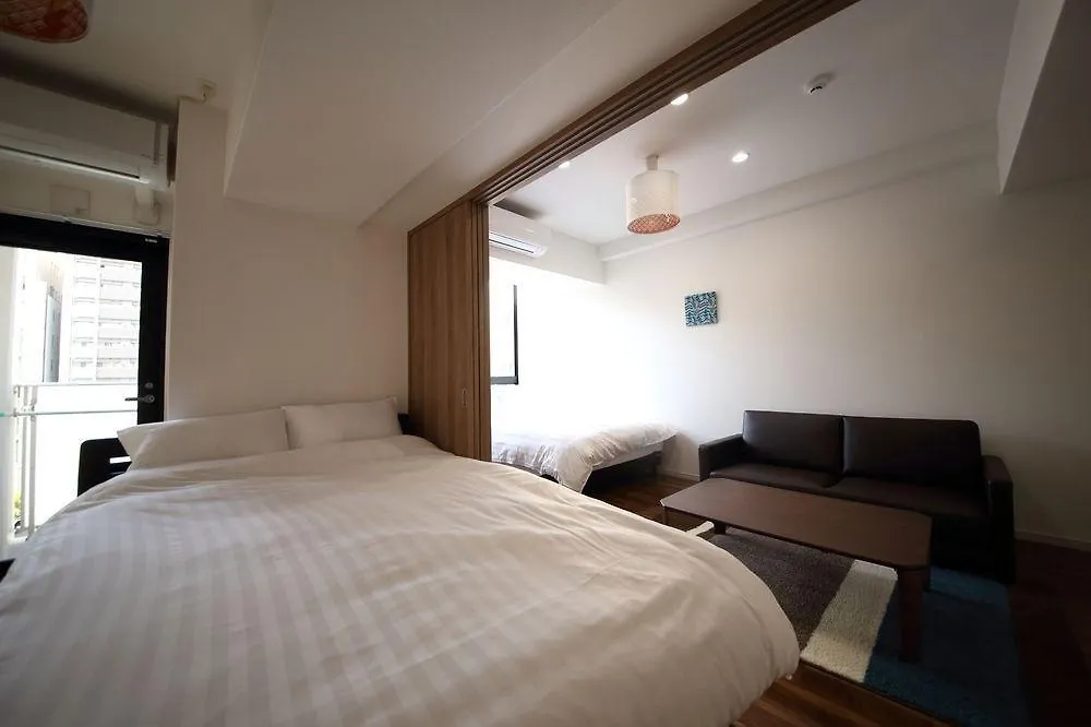 Alex'S Home Shinsaibashi 오사카